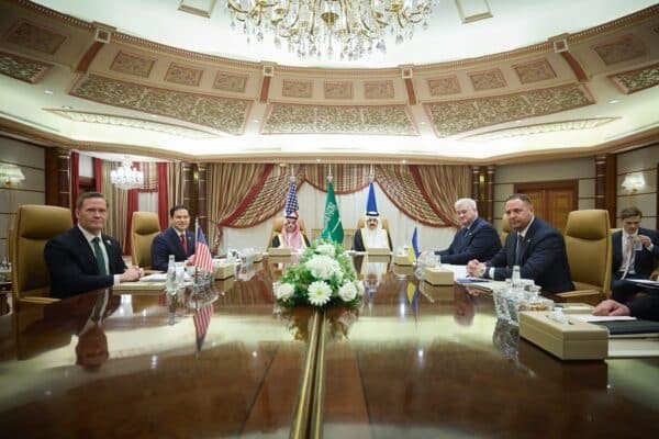 El Alto El Fuego ‘In the hands of Russia, “says Ukraine after the US meeting in Saudi Arabia El Alto El Fuego 'In the hands of Russia, "says Ukraine after the US meeting in Saudi Arabia