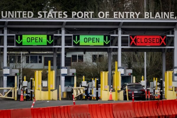 Us to demand that Canadians who are in the country for more than 30 days to register with the government
