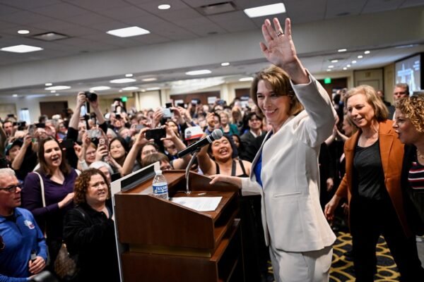 Florida races, Wisconsin are a possible vision of how Democrats and the Republican party could address the intermediate parts: analysis