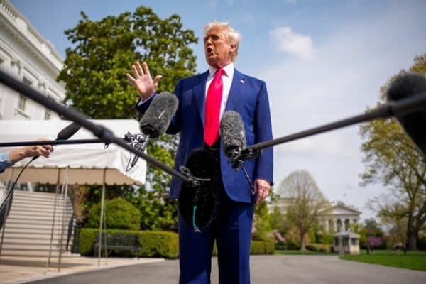 Trump says he could spend 2 years before the rates are in the rise of American manufacturing