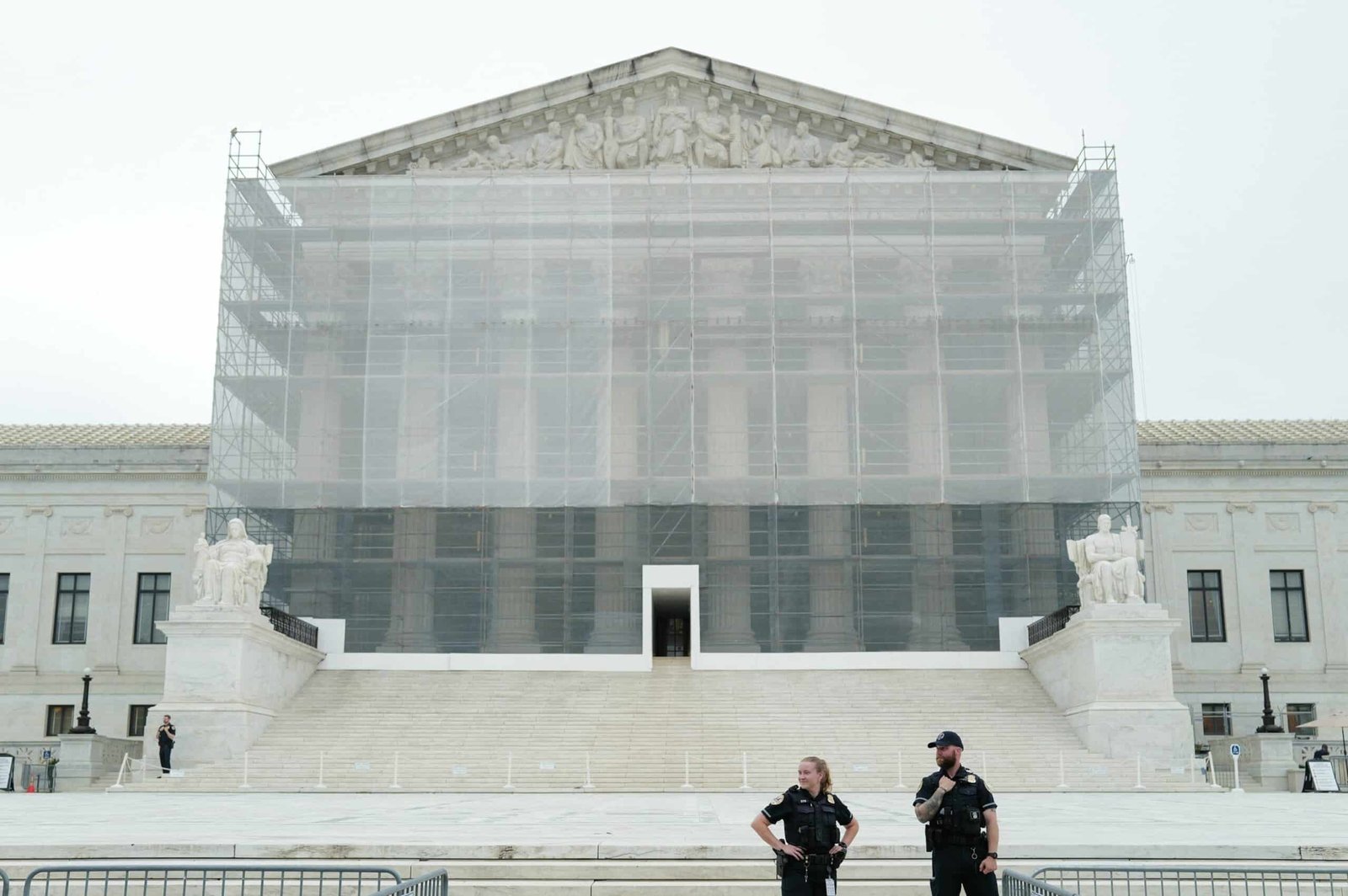 The Supreme Court allows Trump to move forward with mass shooting plans, reorganization of the federal government