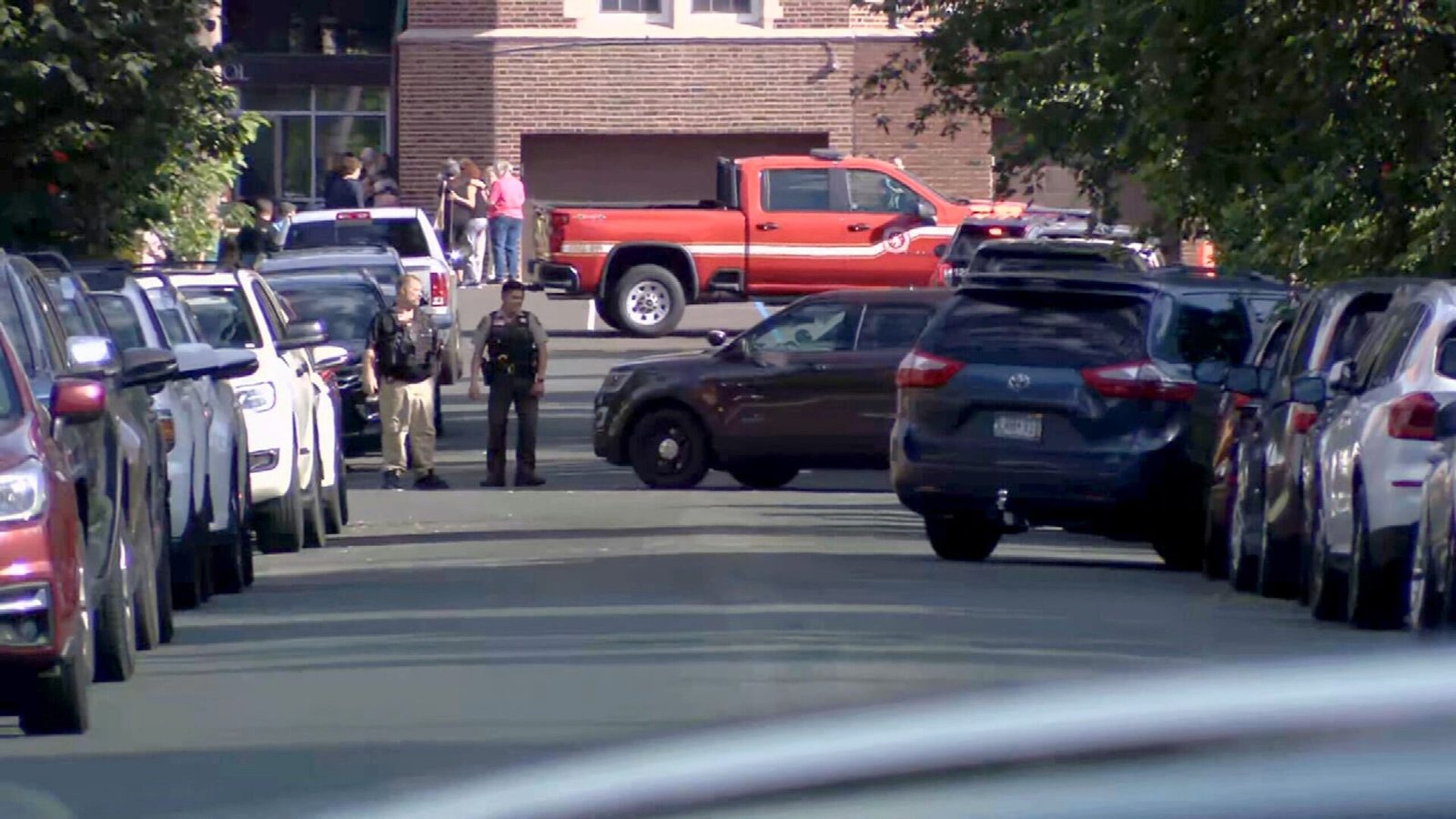 2 dead, more than a dozen injured in shooting at the Catholic School in Minneapolis, the 'content' shooter