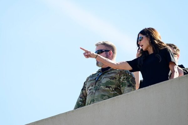 Photo: Court battles continue as Trump tries to deploy National Guard to Portland, Oregon
