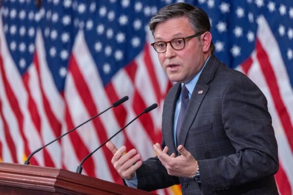 The closure of the government stops the data, the risk of Stokes as the economy wobbles, experts say