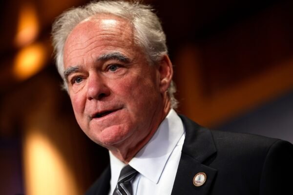 "I don't see this as politics": Kaine insisted on what Democrats have gained from the shutdown