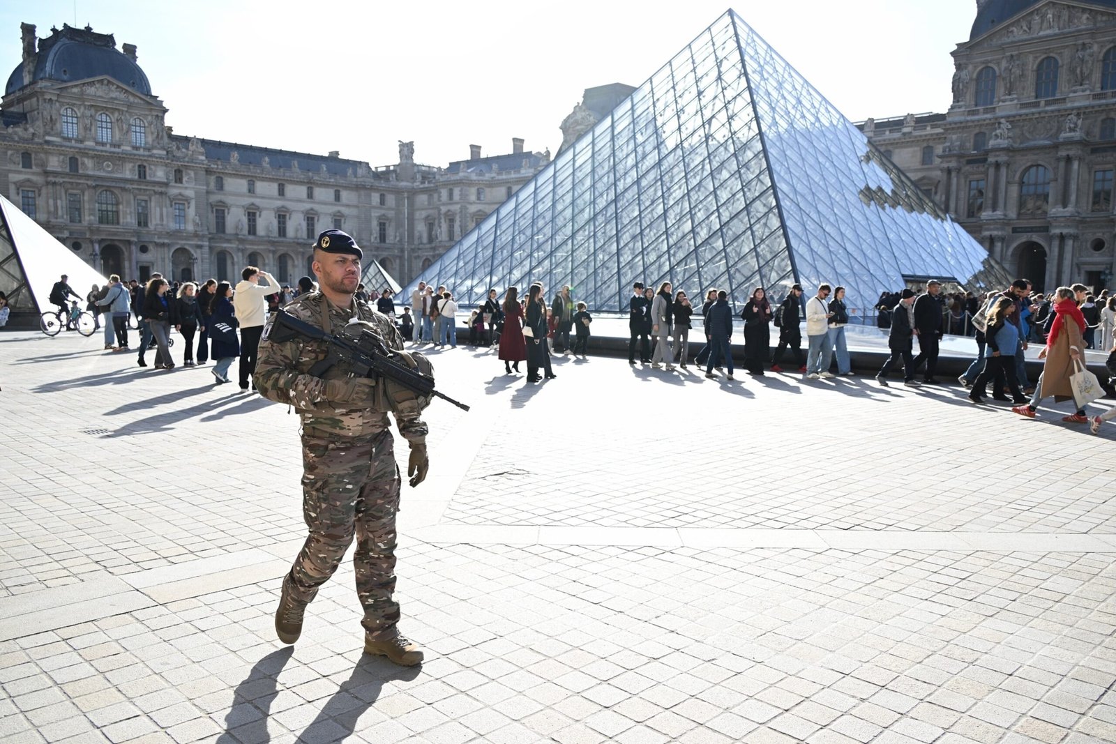 PHOTO: A soldier patrols in the courtyard of the Louvre museum, Thursday, October 30, 2025 in Paris.